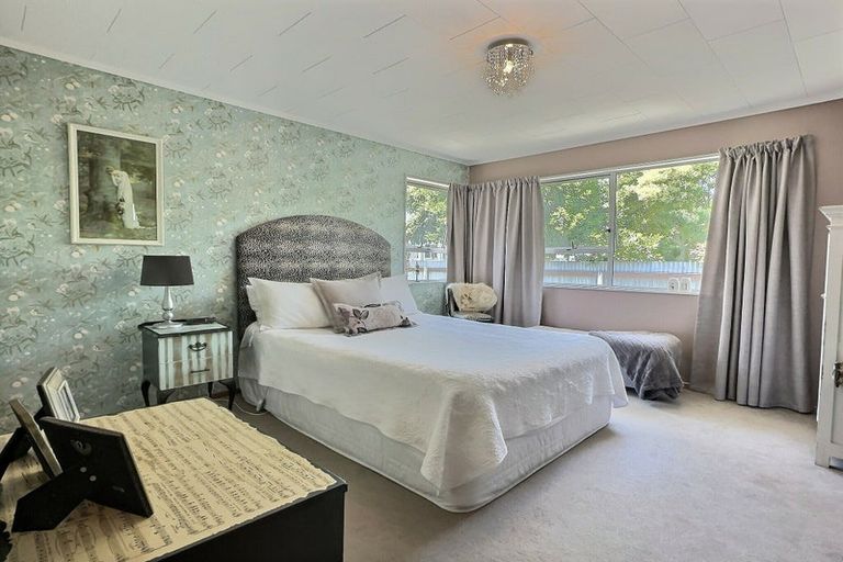 Photo of property in 1/156 Kennedy Road, Marewa, Napier, 4110