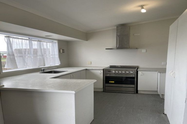 Photo of property in 1/20 Solveig Place, Randwick Park, Auckland, 2105