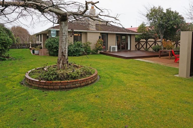 Photo of property in 16 Orkney Street, Waikiwi, Invercargill, 9810