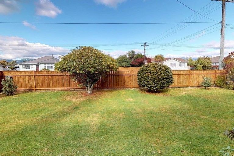 Photo of property in 25 George Street, Levin, 5510