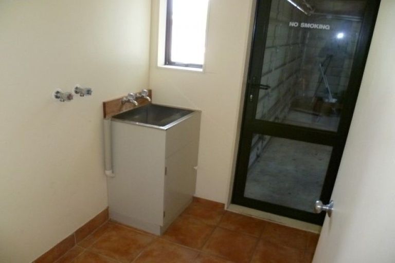 Photo of property in 44 Stewart Crescent, Hokowhitu, Palmerston North, 4410