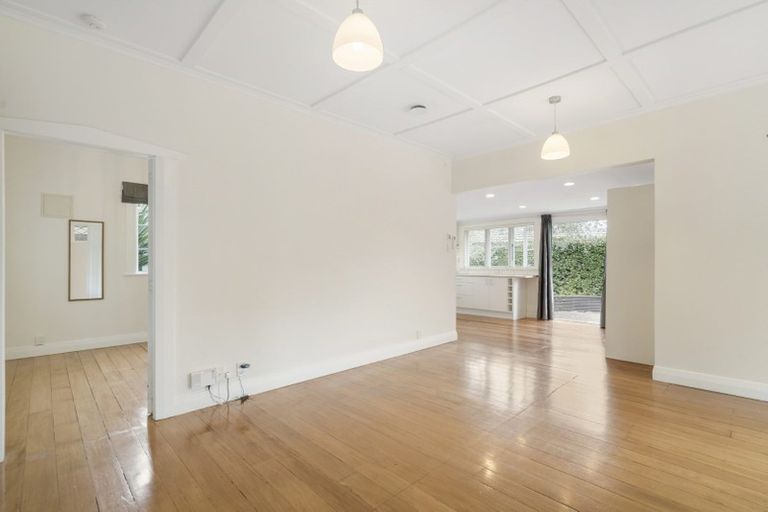 Photo of property in 10a Wairau Avenue, Avondale, Auckland, 1026
