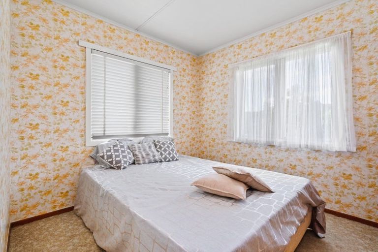 Photo of property in 37 Montgomery Avenue, Onerahi, Whangarei, 0110