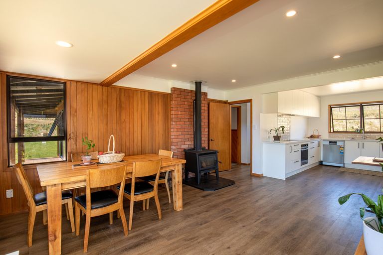 Photo of property in 50 Mountain View Road, Springvale, Alexandra, 9393