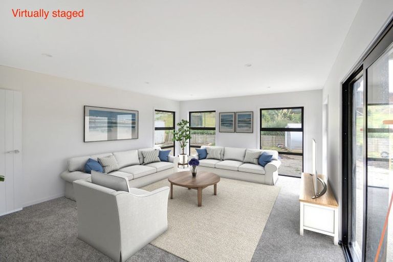 Photo of property in 9 Okahau Terrace, Warrington, 9471