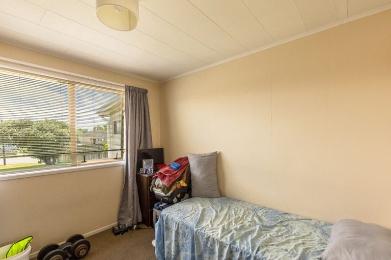 Photo of property in 27 Dockery Avenue, Onekawa, Napier, 4110