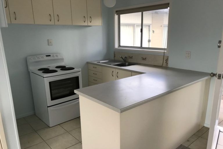 Photo of property in 20/72 Kitchener Road, Milford, Auckland, 0620