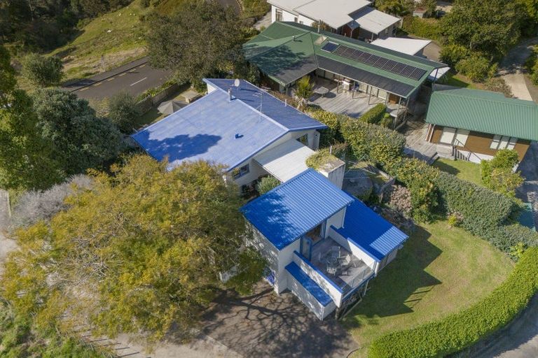 Photo of property in 93 Grange Road, Hahei, Whitianga, 3591