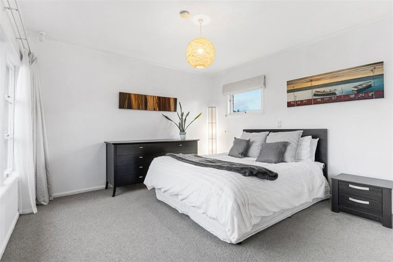 Photo of property in 1/13 Tristram Avenue, Forrest Hill, Auckland, 0620