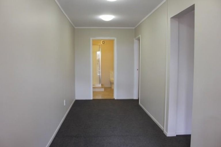 Photo of property in 10 Pae Moana Place, Stanmore Bay, Whangaparaoa, 0932