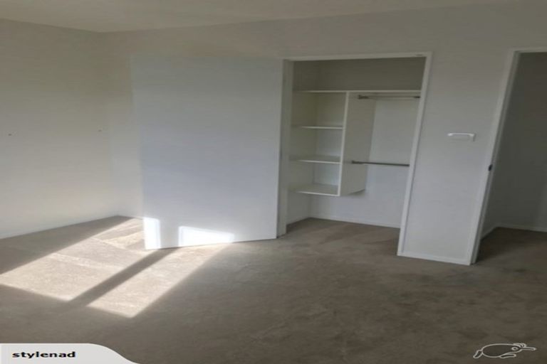 Photo of property in 7 Woodall Place, Totara Vale, Auckland, 0627