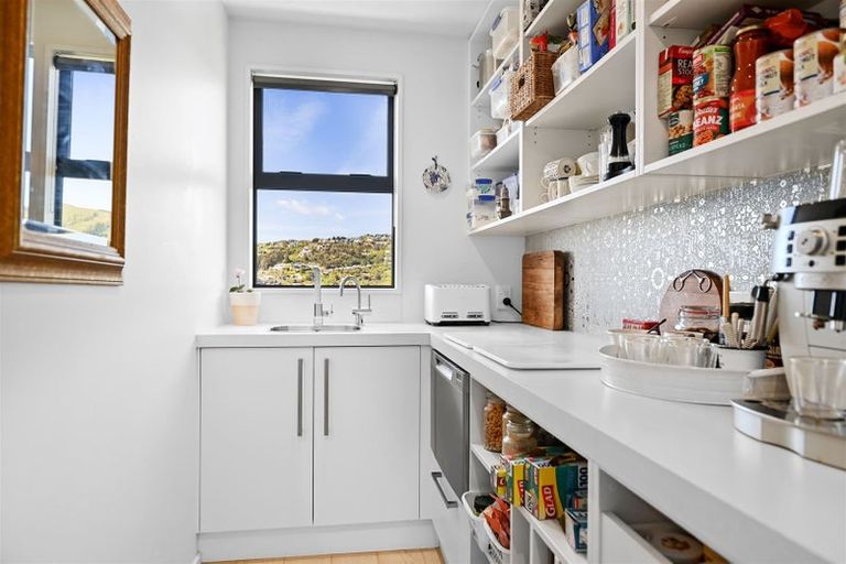 Photo of property in 1/17b Cracroft Terrace, Cashmere, Christchurch, 8022