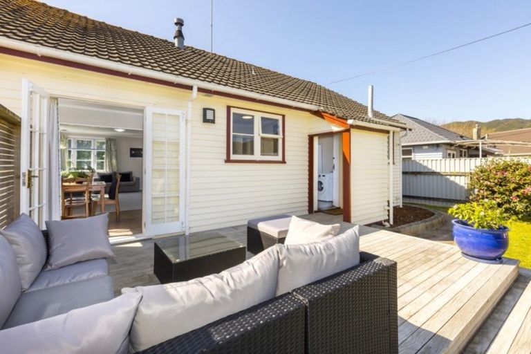 Photo of property in 51 Chapman Crescent, Naenae, Lower Hutt, 5011