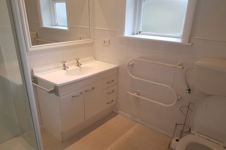 Photo of property in 350 Riverlaw Terrace, Saint Martins, Christchurch, 8022