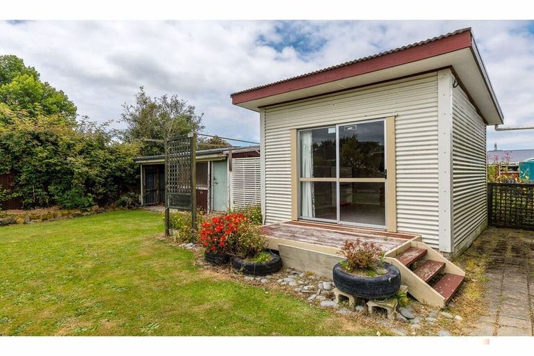 Photo of property in 3 Town Belt, Waimate, 7924