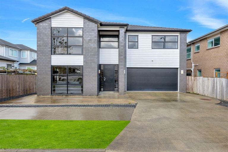 Photo of property in 7 Puoro Street, Flat Bush, Auckland, 2019