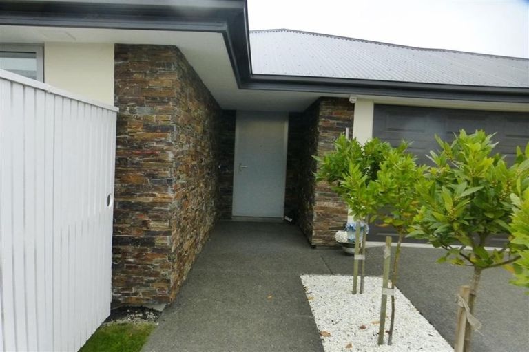 Photo of property in 20 Luxembourg Crescent, Halswell, Christchurch, 8025