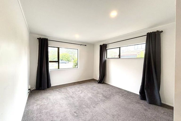 Photo of property in 47 Sturges Road, Henderson, Auckland, 0612