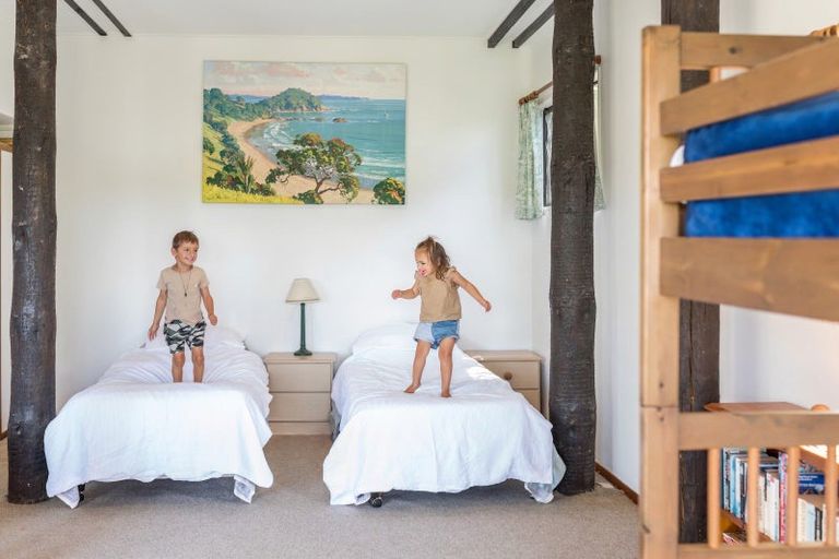 Photo of property in 22 Gilbert Mair Rise, Russell, 0272