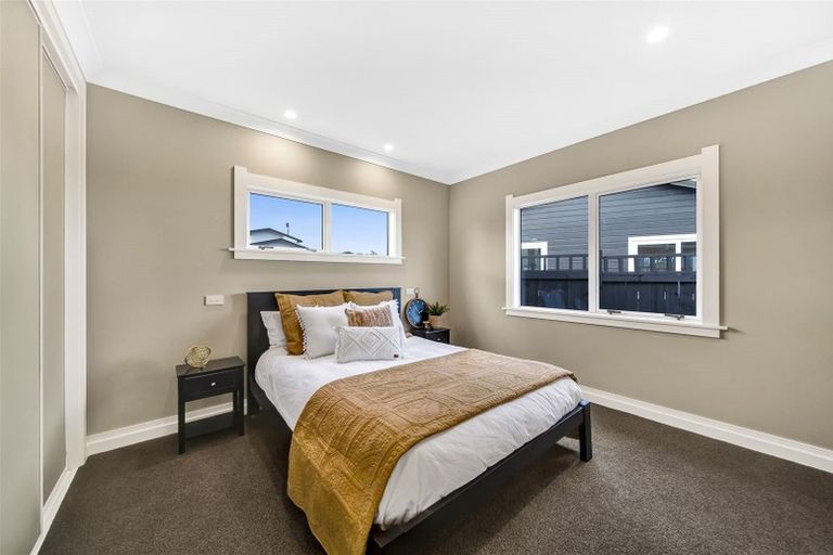 Photo of property in 25 Maple Crescent, Whalers Gate, New Plymouth, 4310