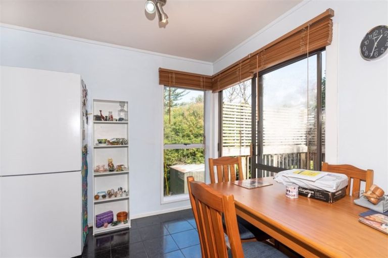 Photo of property in 52 Japonica Drive, Beach Haven, Auckland, 0626