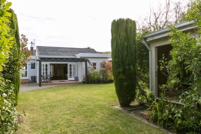 Photo of property in 14 Anderson Road, Taradale, Napier, 4112