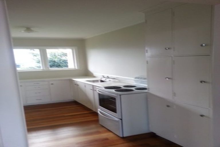 Photo of property in 10 Holden Place, Manukau, Auckland, 2025