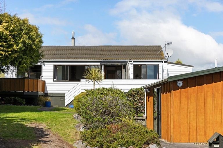 Photo of property in 20 Epping Place, Richmond Heights, Taupo, 3330