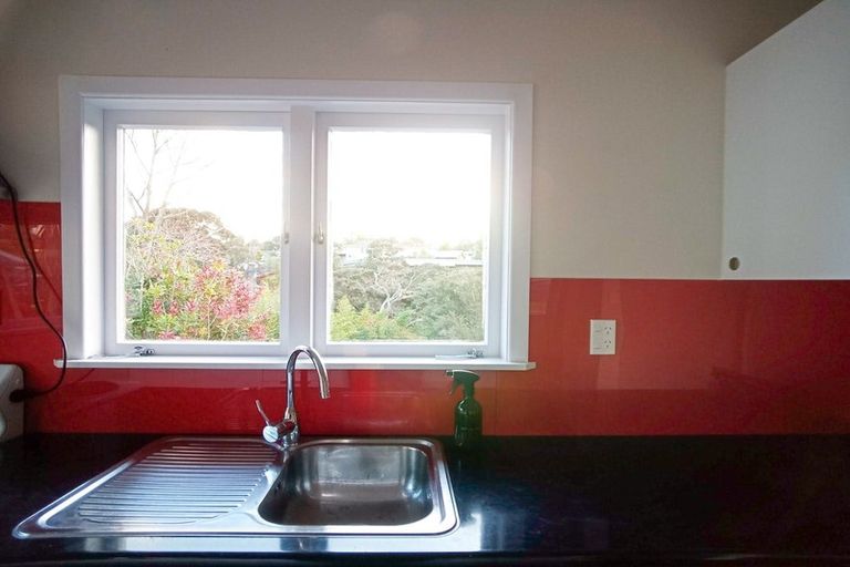 Photo of property in 26 Lanigan Street, Birkdale, Auckland, 0626