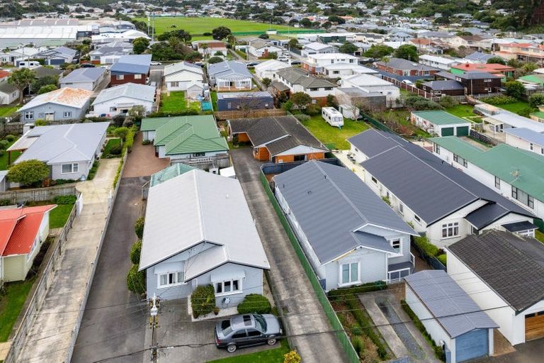 Photo of property in 51 Rotherham Terrace, Miramar, Wellington, 6022