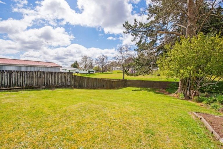 Photo of property in 9 Stirling Place, Tokoroa, 3420