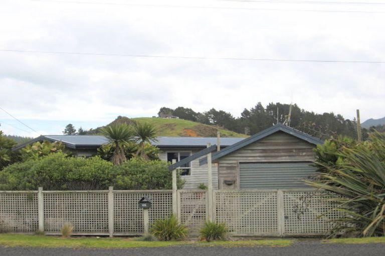 Photo of property in 103 Ocean Beach Road, Tairua, 3508