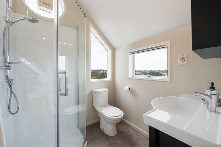 Photo of property in 6 Grey Street, Cambridge, 3434