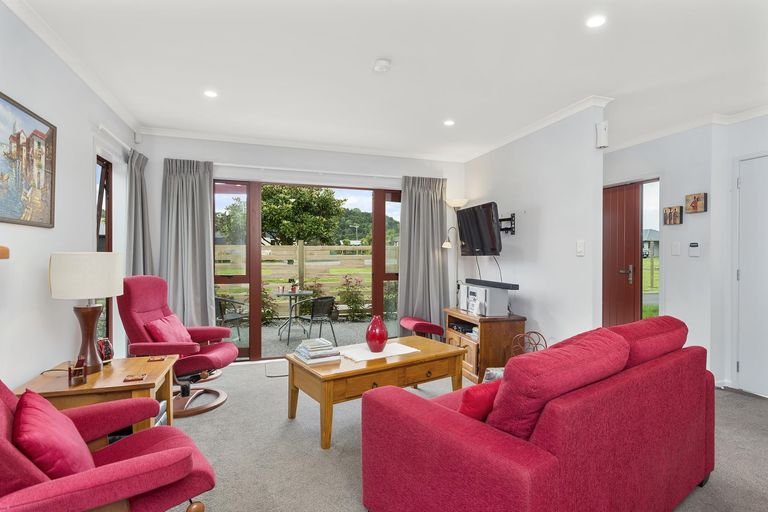 Photo of property in 5 Capstan Close, Pyes Pa, Tauranga, 3112