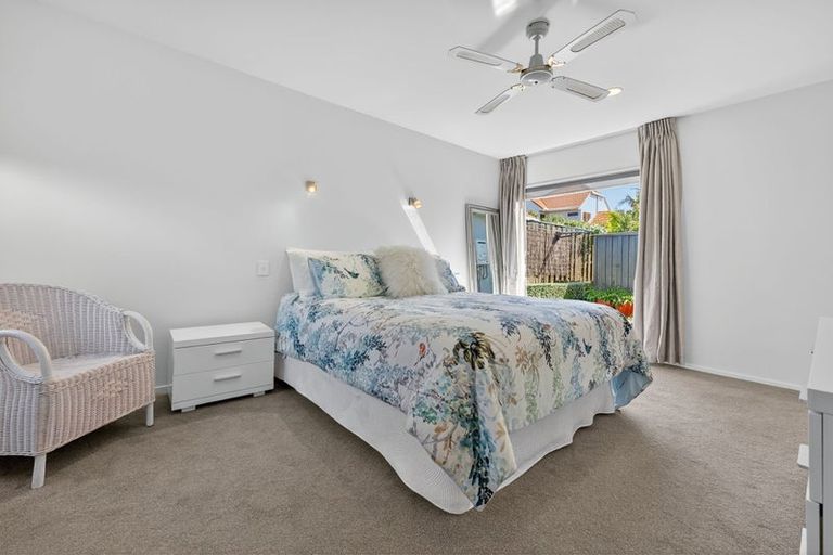 Photo of property in 1/6 Fenwick Avenue, Milford, Auckland, 0620