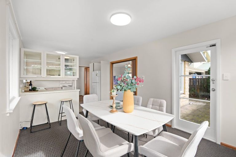 Photo of property in 1/115 Withells Road, Avonhead, Christchurch, 8042