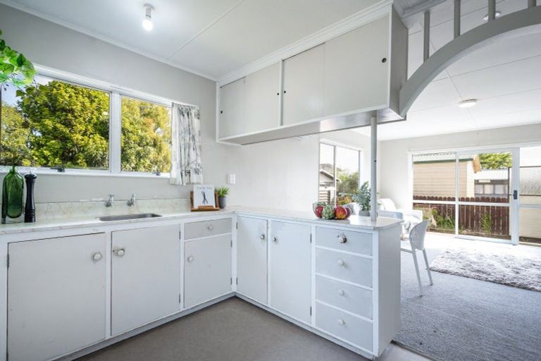 Photo of property in 2/27 Cautley Street, Richmond, 7020