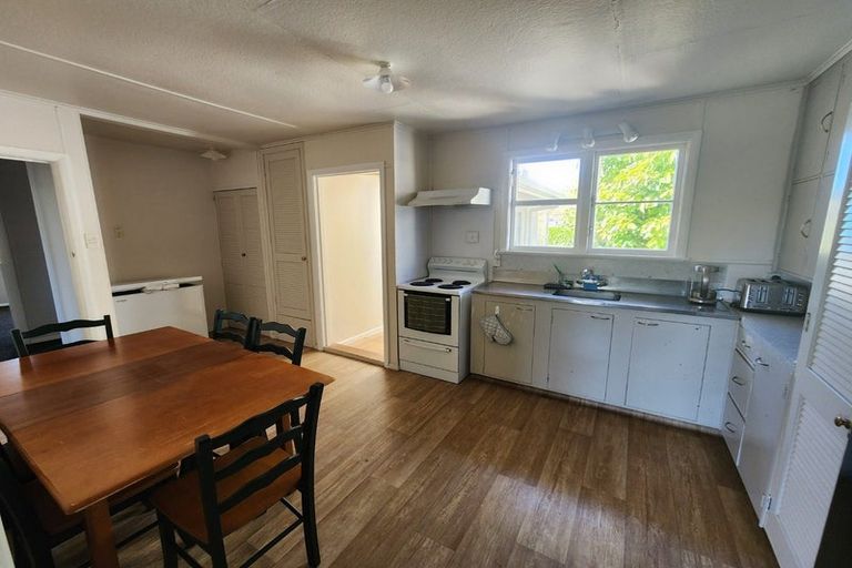Photo of property in 15b Elizabeth Street, Feilding, 4702
