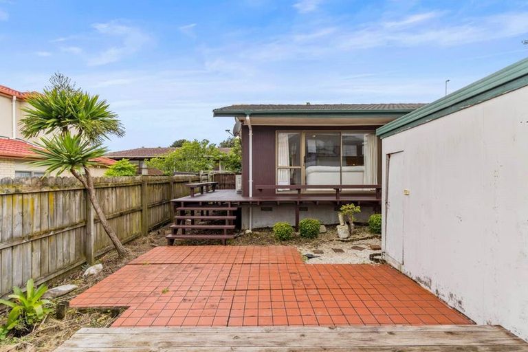 Photo of property in 46 Hutchinsons Road, Bucklands Beach, Auckland, 2014