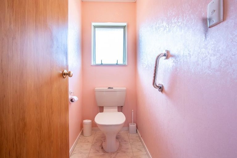 Photo of property in 16b Manchester Street, Levin, 5510