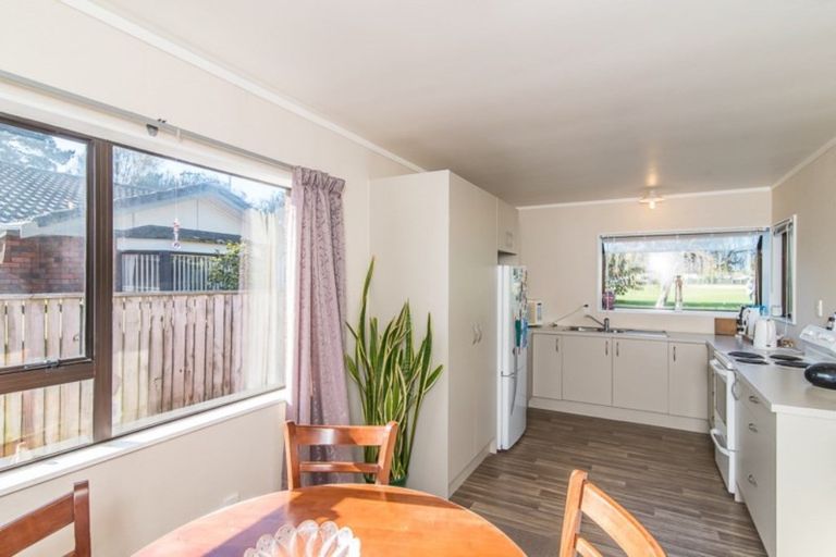 Photo of property in 30a Te Kupe Road, Paraparaumu Beach, Paraparaumu, 5032