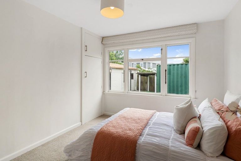 Photo of property in 9 Grassmere Street, Papanui, Christchurch, 8052