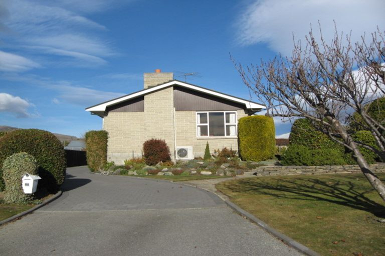 Photo of property in 64 Donegal Street, Cromwell, 9310