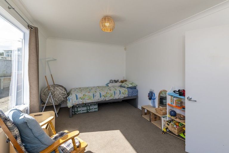 Photo of property in 14 Brown Terrace, Foxton Beach, Foxton, 4815