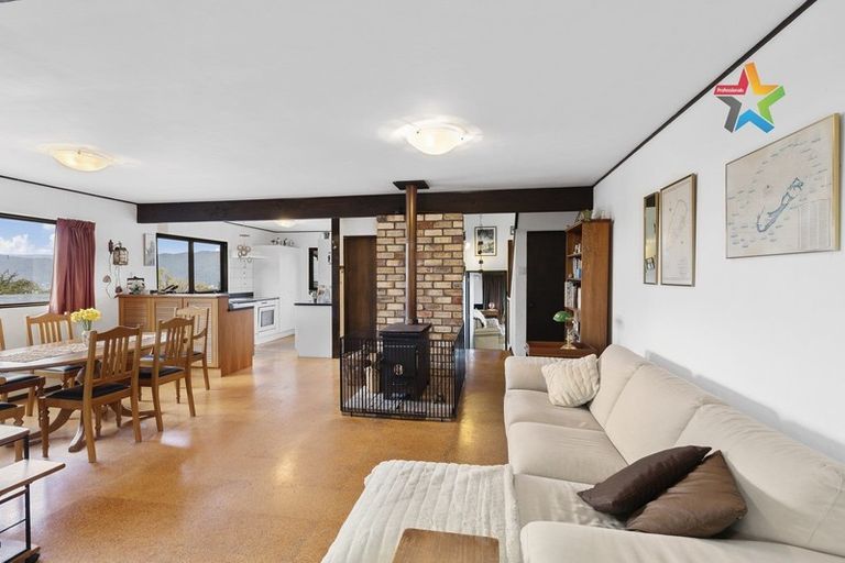 Photo of property in 17 Jacaranda Grove, Maungaraki, Lower Hutt, 5010