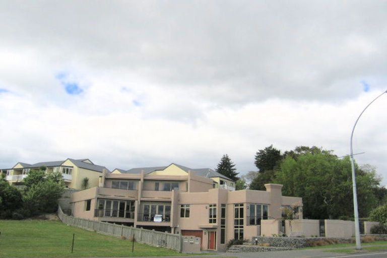 Photo of property in 1/144 Lake Terrace, Taupo, 3330