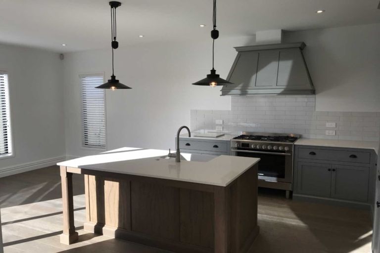 Photo of property in 18 Astelia Lane, Papamoa Beach, Papamoa, 3118