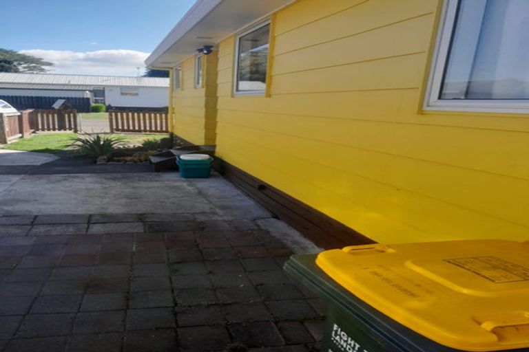 Photo of property in 2 Kim Lane, Nawton, Hamilton, 3200