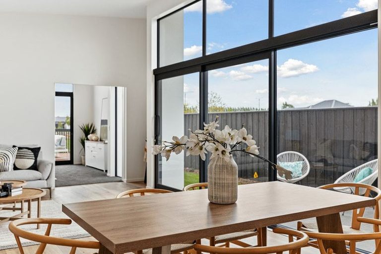 Photo of property in 10 Burkett Street, Marshland, Christchurch, 8051