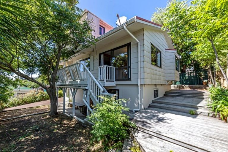 Photo of property in 24a Otanerua Road, Hatfields Beach, Orewa, 0931